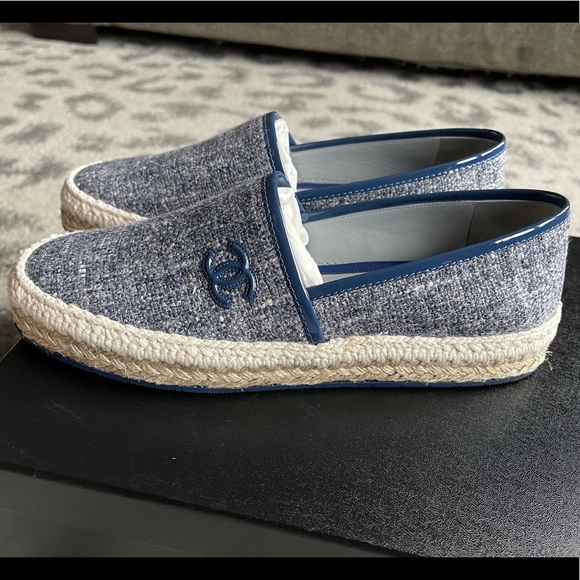 Chanel denim espadrilles size 38 - Picture 3 of 4
